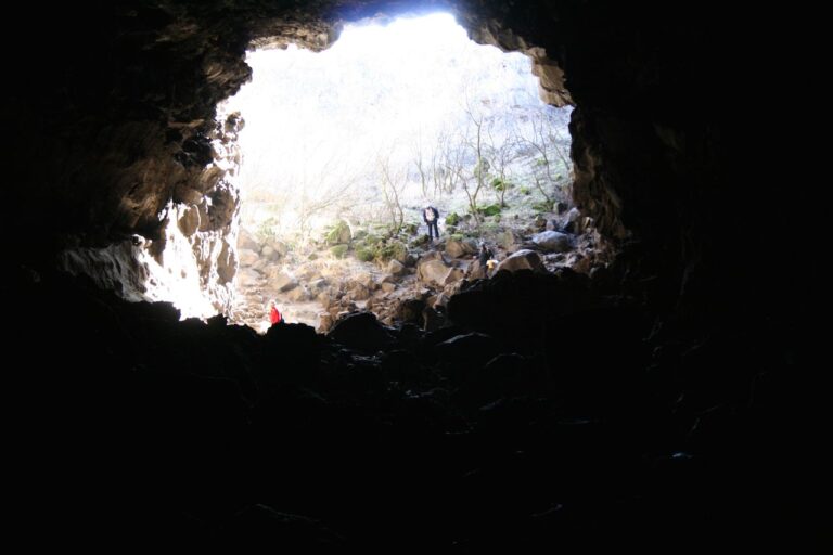 2007021710-12-48-cave 2007021710-12-48-cave
